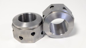 8-Point Hex Nut 2.5/8"-8UN x 72 in the material 24CrMo5. 